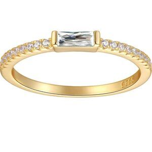 Espere Minimal Dainty Baguette Wedding Band Ring | Emerald Cut CZ